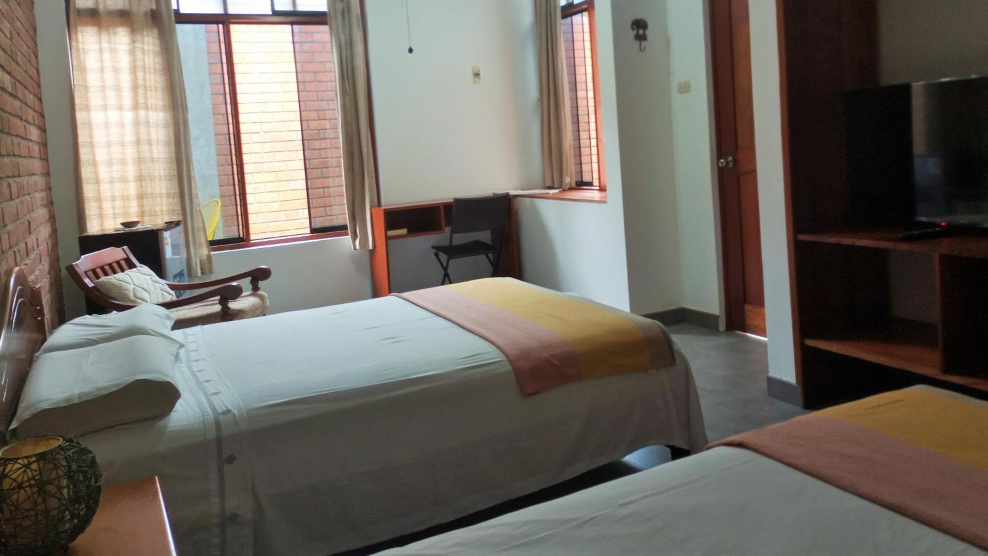 Alojamiento Familiar Custodia Tarapoto Extérieur photo