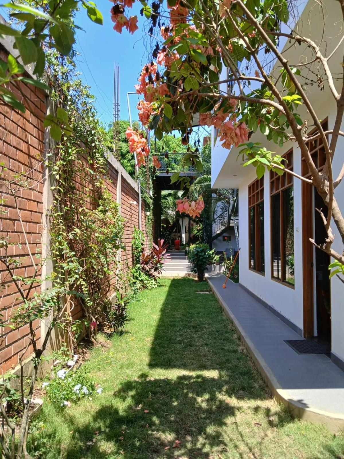 Alojamiento Familiar Custodia Tarapoto Extérieur photo