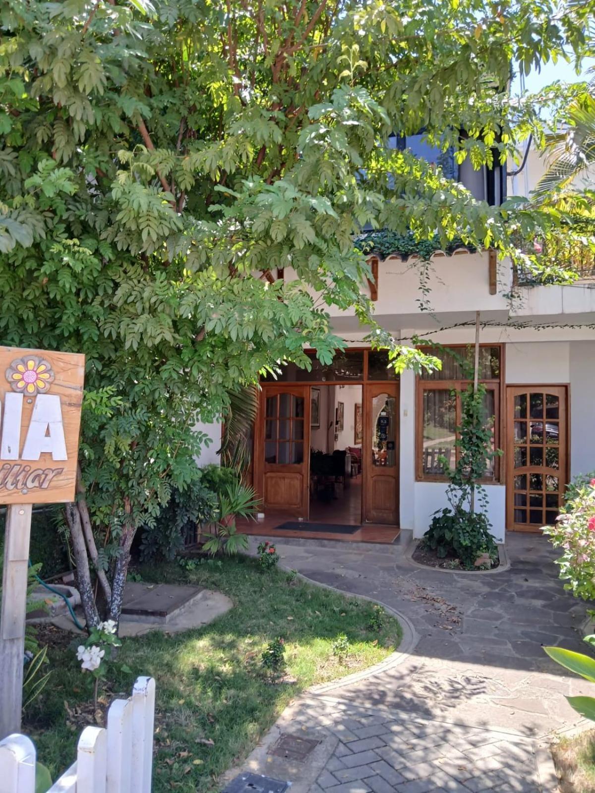 Alojamiento Familiar Custodia Tarapoto Extérieur photo