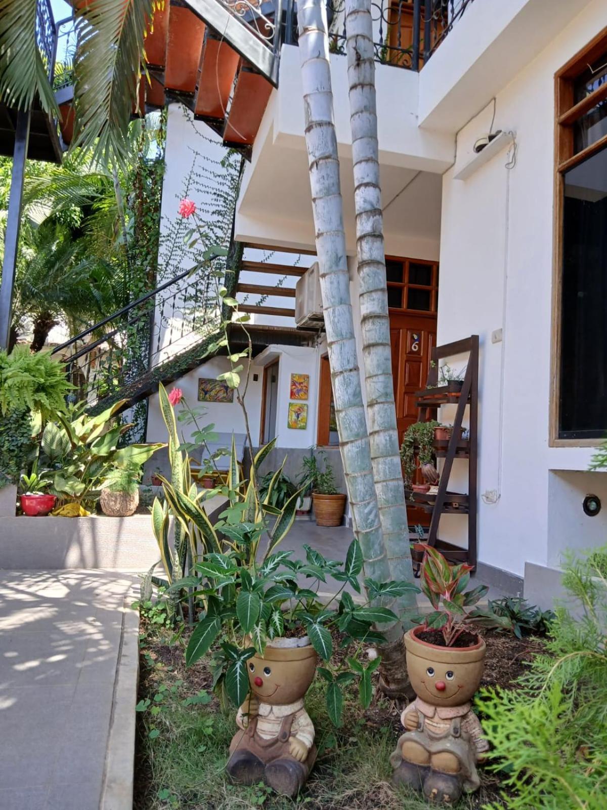 Alojamiento Familiar Custodia Tarapoto Extérieur photo